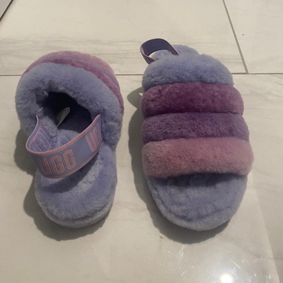 UGG Women’s Fluff Yeah Slide in Purple Ombré Sheepski - Picture 3 of 8
